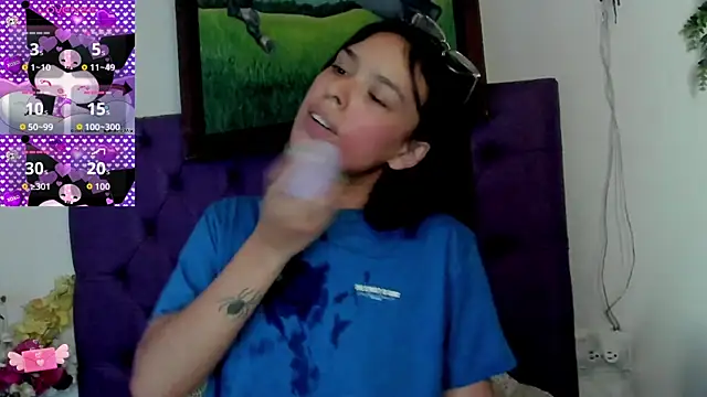 Cloeandtyfanny online show from 7, 7, 2026