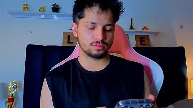 Issac james  online show from 18, 3, 2026