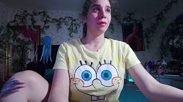 Elizabeth77  online show from 18, 10, 2025