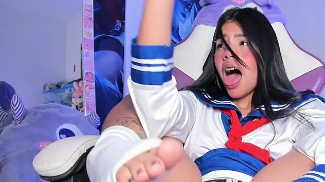 Snapshot of cutestephuwu chatting on 18, 2, 2025 cutestephuwu online show from 18, 2, 2025