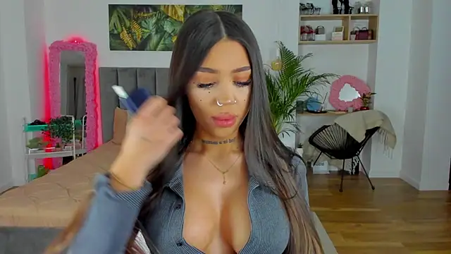 Fancy Jenn online show from 11, 3, 2025