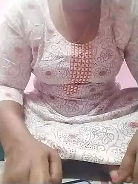 Snapshot of Tamilpriya46 chatting on 29, 1, 2025 Tamilpriya46 online show from 29, 1, 2025