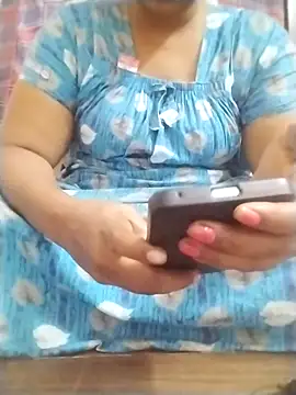 Snapshot of Tamilpriya46 chatting on 12, 9, 2025 Tamilpriya46 online show from 12, 9, 2025