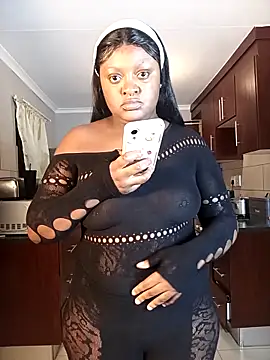 TheDoubleTrouble18xxx online show from 19, 4, 2026