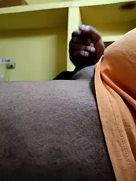 Brown Munda047 online show from 3, 10, 2025