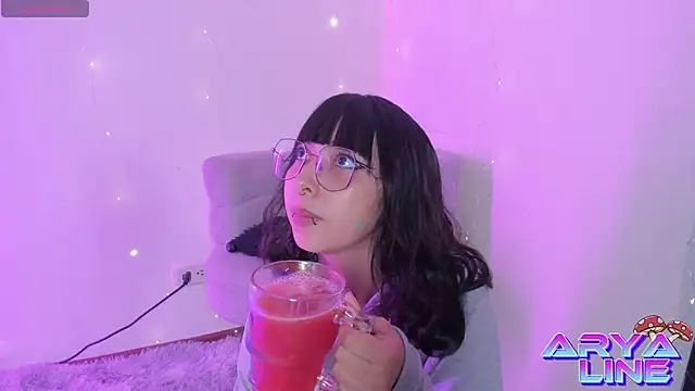 Snapshot of arysUwU chatting on 11, 6, 2026 arysUwU online show from 11, 6, 2026