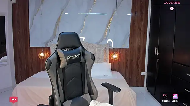 Snapshot of mia_18v chatting on 21, 2, 2025 mia 18v online show from 21, 2, 2025