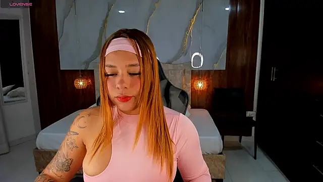 Snapshot of mia_18v chatting on 9, 9, 2025 mia 18v online show from 9, 9, 2025