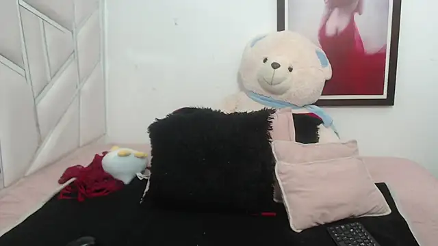 celestesouzalatin online show from 8, 2, 2025