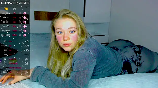 kitti kaattt online show from 8, 12, 2024