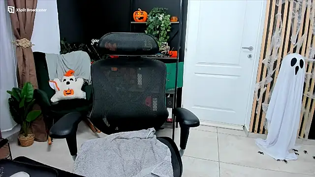 fireflowers  online show from 31, 10, 2025