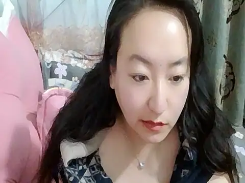 Xylona666 online show from 5, 2, 2025