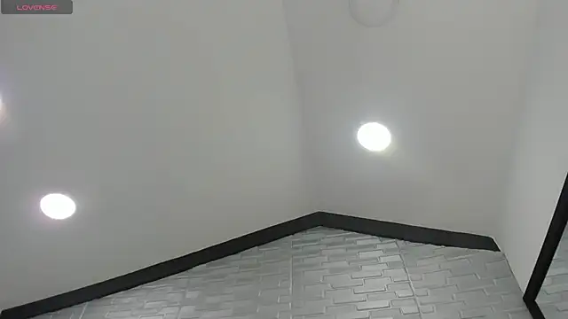 Oriana Guzman online show from 3, 3, 2025