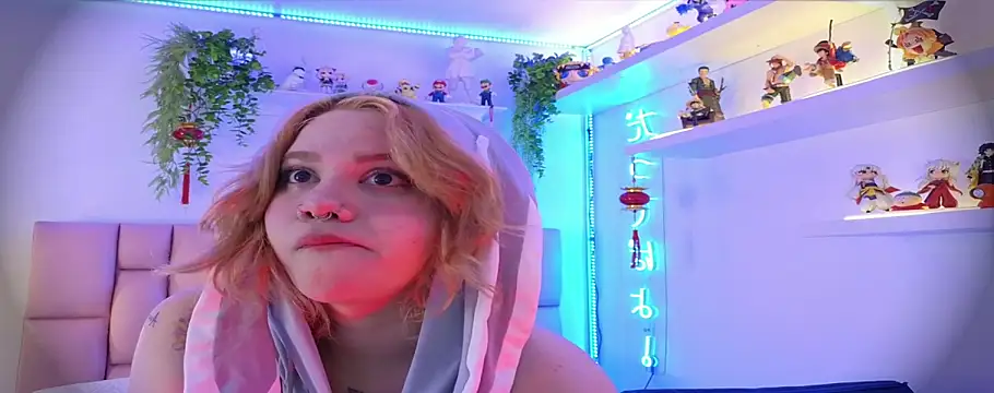 albaismynameX online show from 26, 9, 2025