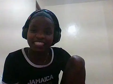 hotgal1112 online show from 3, 10, 2025