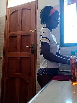 hotgal1112 online show from 2, 2, 2026