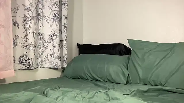 NatalieKneals online show from 23, 3, 2026