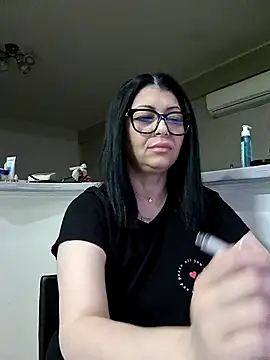 Milf Abigail online show from 13, 3, 2026