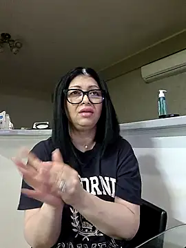 Snapshot of Milf_Abigail chatting on 9, 5, 2026 Milf Abigail online show from 9, 5, 2026