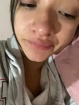 Alicia ALICIA online show from 4, 1, 2025