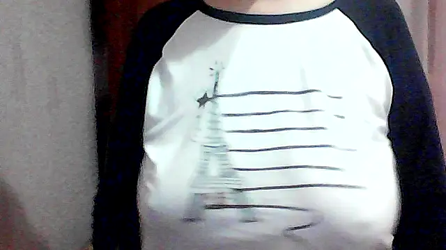 Snapshot of AnaXBerry chatting on 13, 11, 2025 AnaXBerry online show from 13, 11, 2025