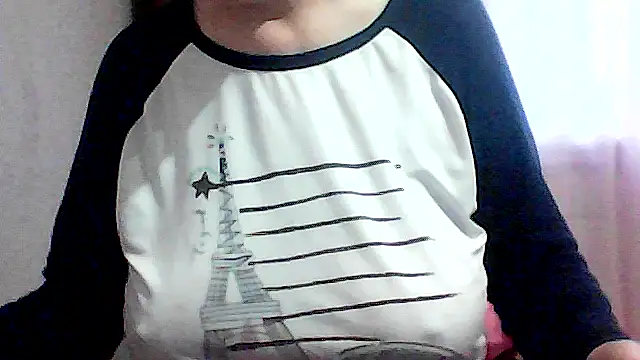 Snapshot of AnaXBerry chatting on 16, 11, 2025 AnaXBerry online show from 16, 11, 2025