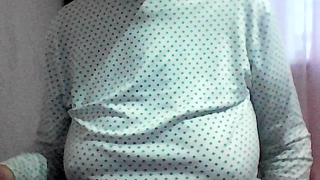 Snapshot of AnaXBerry chatting on 19, 11, 2025 AnaXBerry online show from 19, 11, 2025