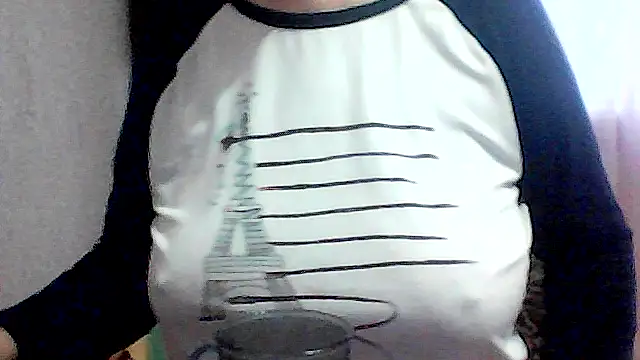 Snapshot of AnaXBerry chatting on 20, 11, 2025 AnaXBerry online show from 20, 11, 2025