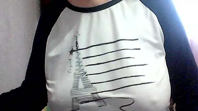 Snapshot of AnaXBerry chatting on 21, 11, 2025 AnaXBerry online show from 21, 11, 2025