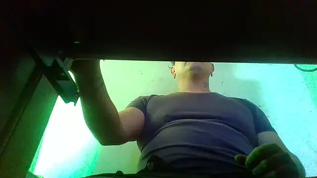 Snapshot of AlanDickson chatting on 6, 1, 2026 AlanDickson online show from 6, 1, 2026