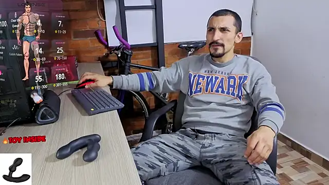 Marck Muscle online show from 15, 3, 2026