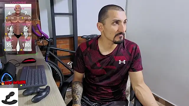 Snapshot of Marck_Muscle chatting on 17, 6, 2026 Marck Muscle online show from 17, 6, 2026