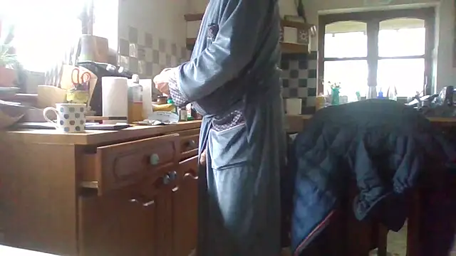 jakjak106 online show from 4, 4, 2026