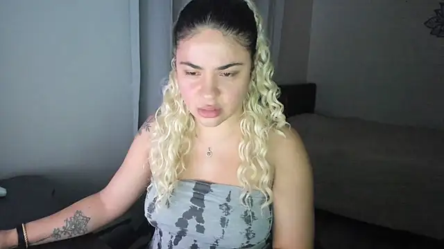 MelSaunders online show from 12, 1, 2025