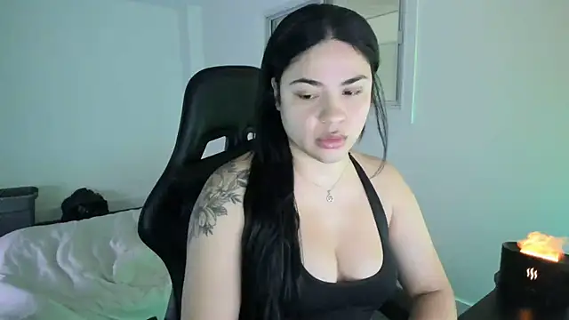 MelSaunders online show from 9, 2, 2025