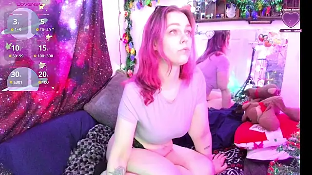 EverlyEster online show from 21, 12, 2024