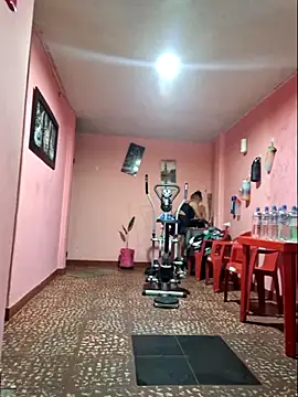 gatadeojosclaros online show from 12, 4, 2026