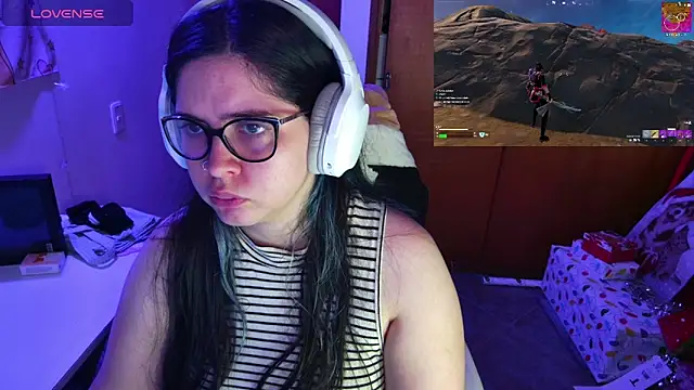 Vallolet Spencer online show from 12, 12, 2024