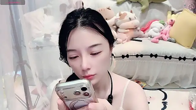 AKiKi711 online show from 17, 6, 2026
