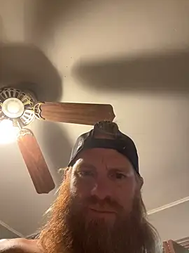 Snapshot of whitehammer94u chatting on 13, 9, 2025 whitehammer94u online show from 13, 9, 2025