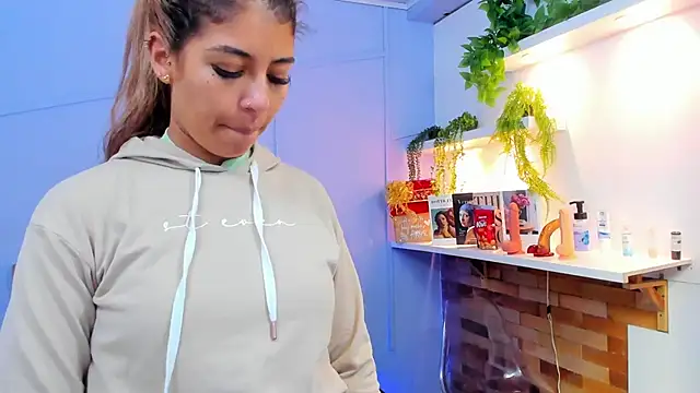 Georgina-coule online show from 27, 12, 2024