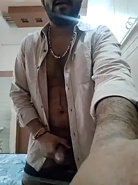 Vickyy 001 online show from 15, 2, 2026