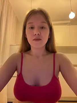 Snapshot of Eva_Weyne chatting on 8, 6, 2026 Eva Weyne online show from 8, 6, 2026