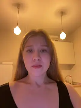 Snapshot of Eva_Weyne chatting on 24, 6, 2026 Eva Weyne online show from 24, 6, 2026