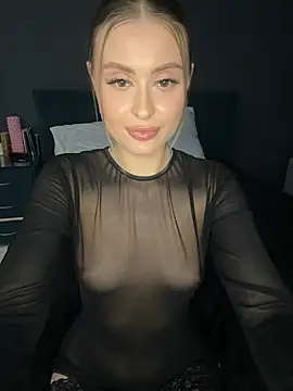 Sweet  Milly online show from 26, 2, 2025