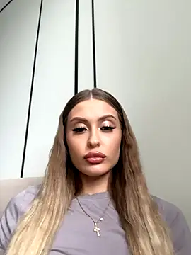 Sweet  Milly online show from 14, 9, 2025