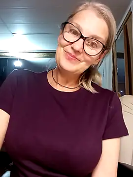 irinamaux online show from 25, 10, 2025