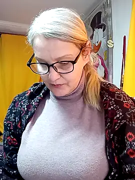 irinamaux online show from 18, 3, 2026