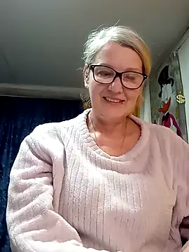 irinamaux online show from 8, 4, 2026