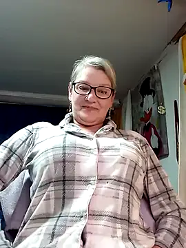 irinamaux online show from 28, 5, 2026